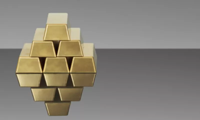 El mes pasado los inversionistas retiraron 6,770 millones de dólares del mayor fondo cotizado en oro. (Foto: Getty Images)