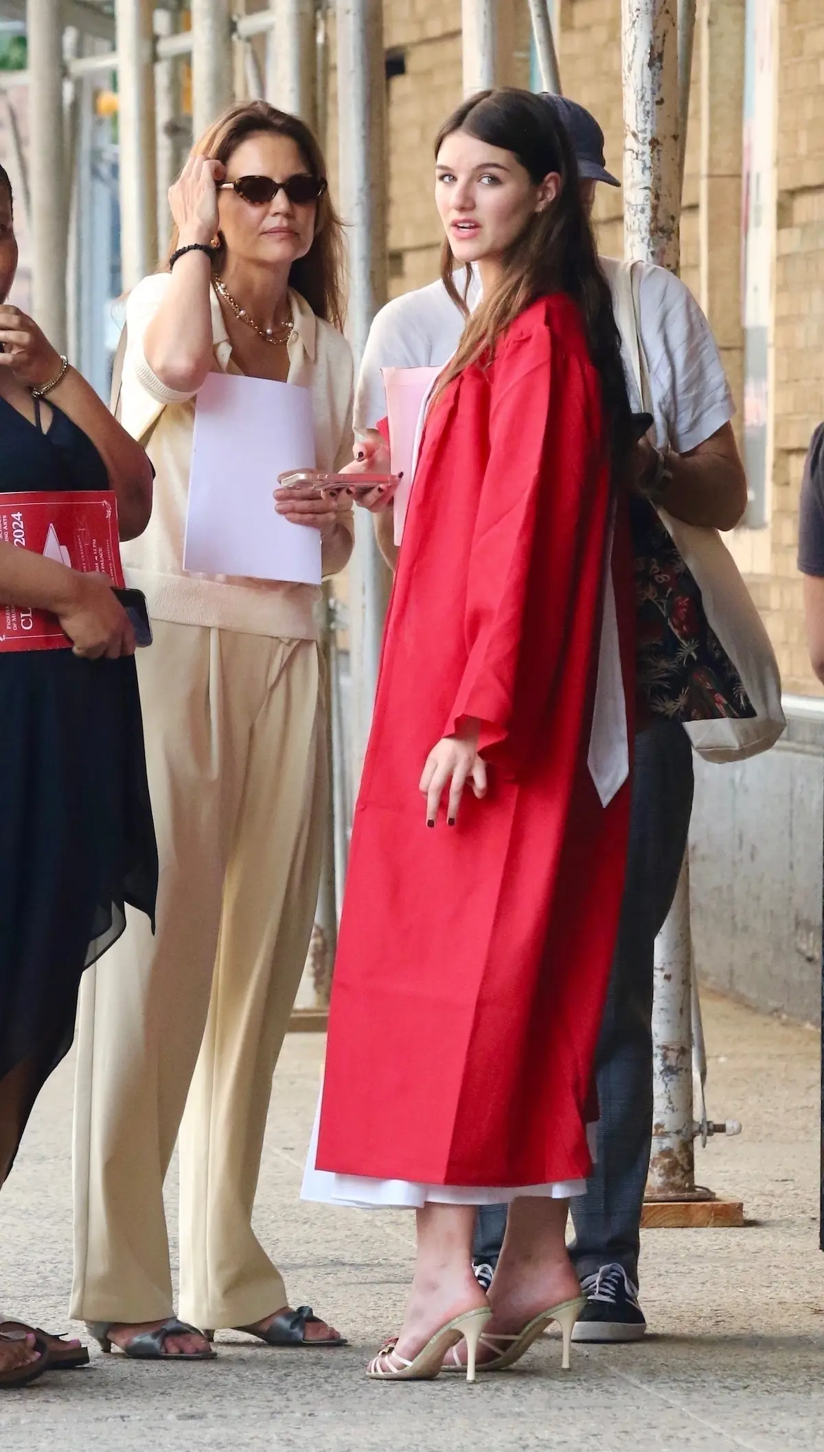 PREMIUM EXC Suri Cruise, Katie Holmes