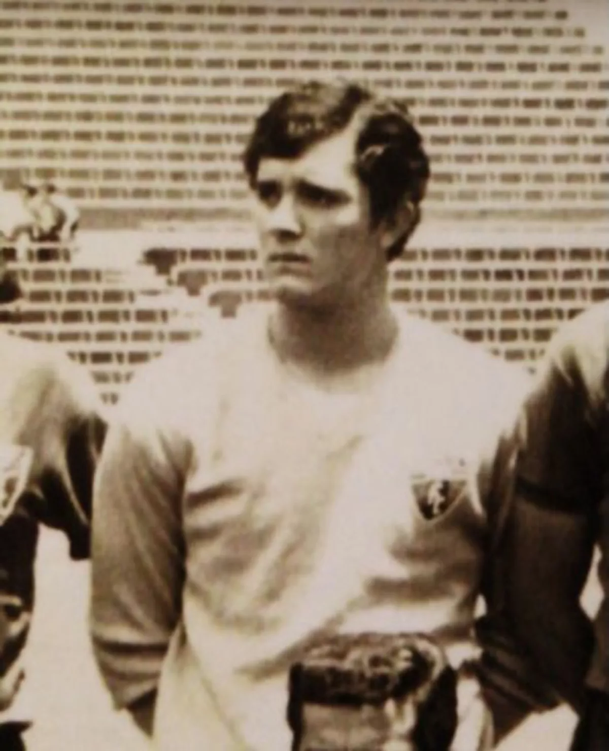 Raúl Orvañanos, autor del libro 'Mi Vida es el Futbol', reflexiona en torna a la Copa del Mundo y el deporte que marcó su historia personal