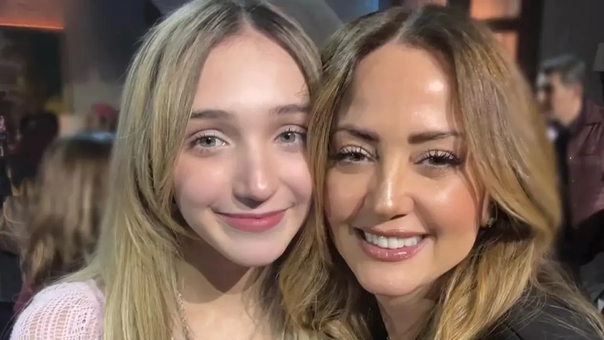 Nina Rubín y Andrea Legarreta