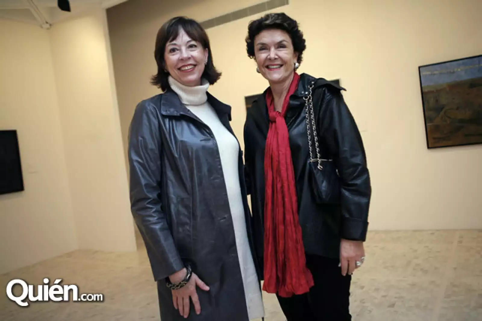 Ivonne Domenge, Cristina Gálvez