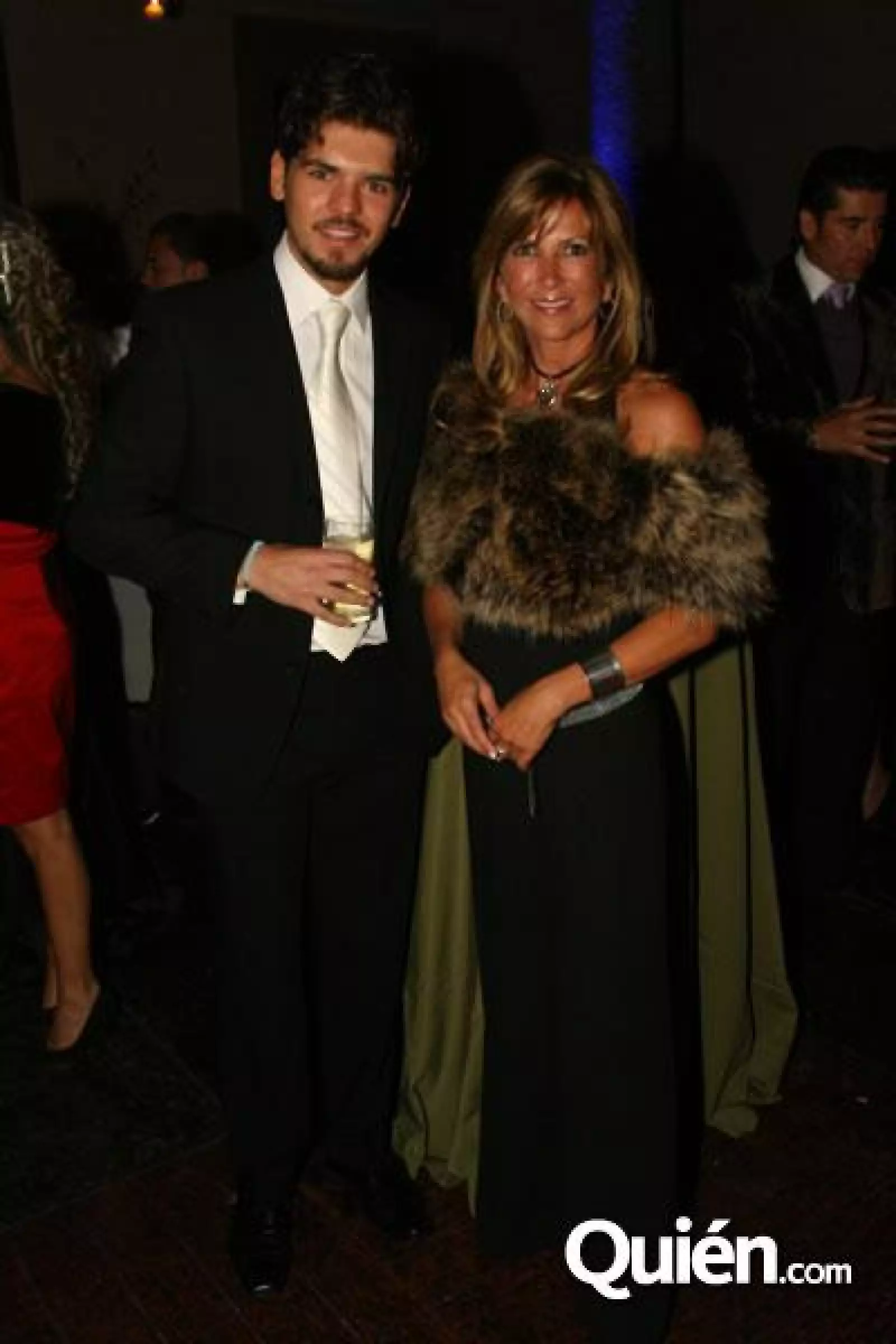 Boda Marina y Rolando Santistevan