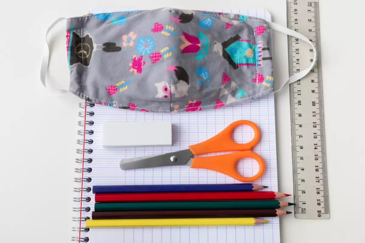Si tus hijos estudian en una escuela de Edomex, ve por tu kit de útiles gratis