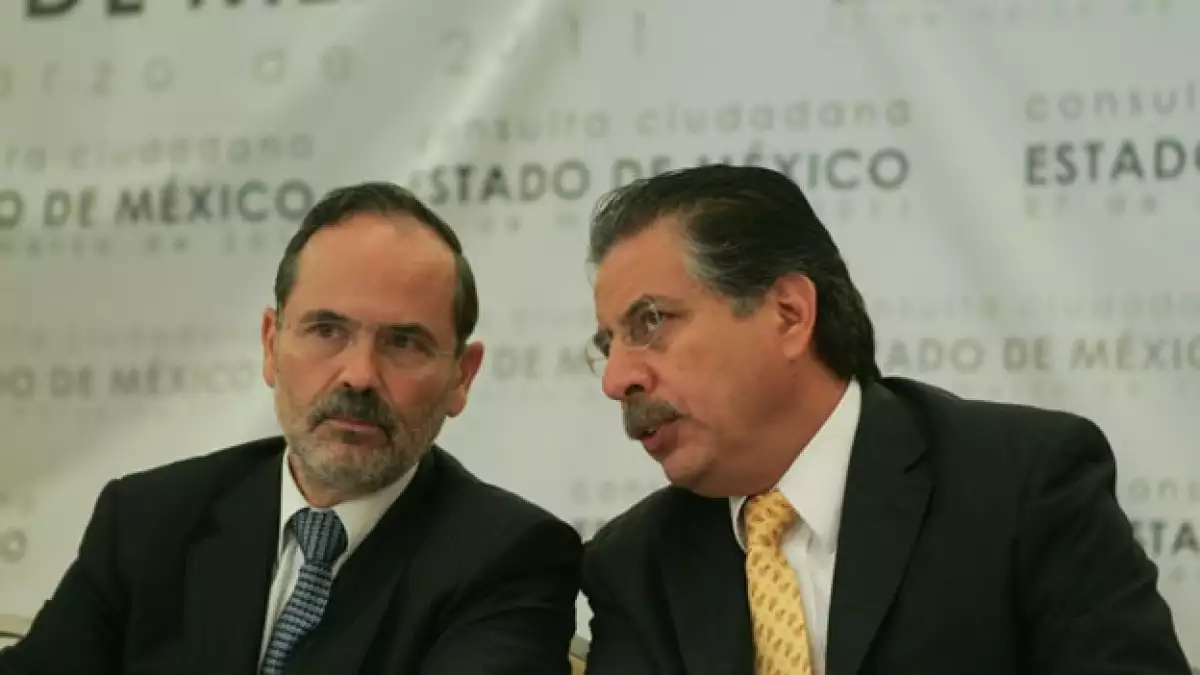 Los líderes del PAN y el PRD presentan la consulta en el Estado de México