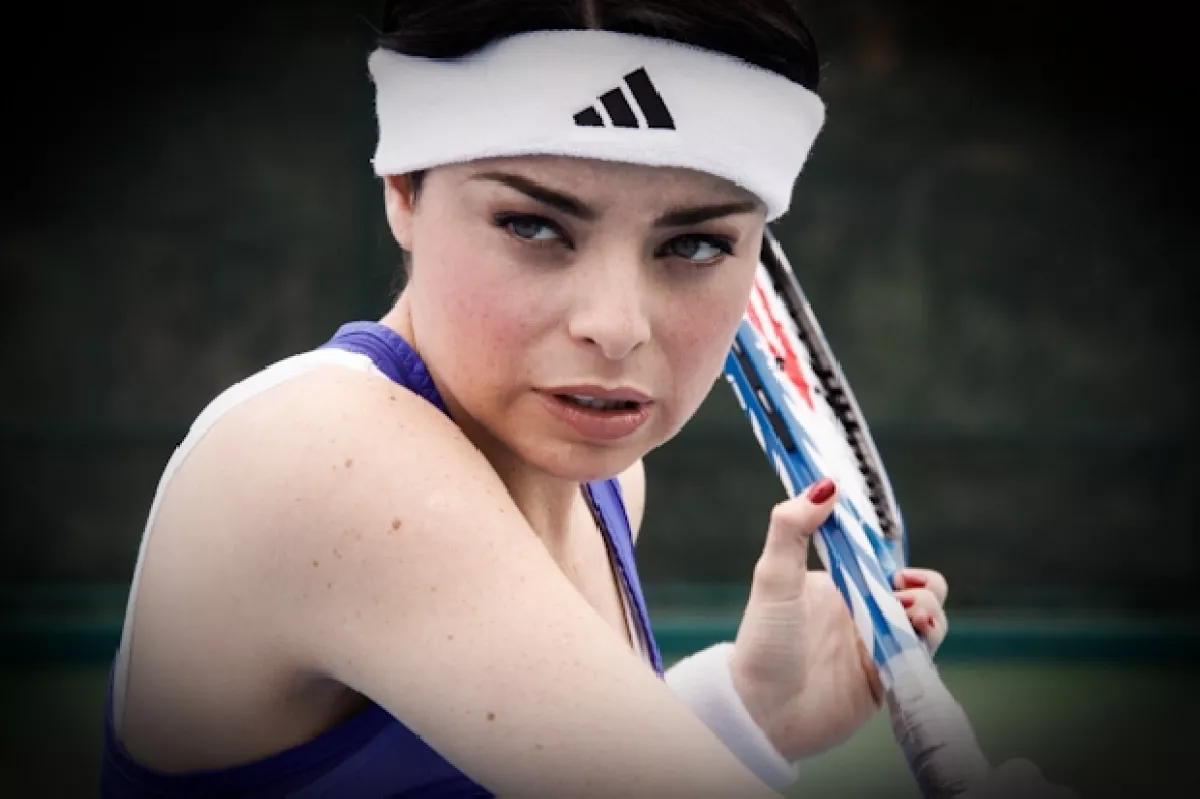 Violeta Isfel toma la cancha
