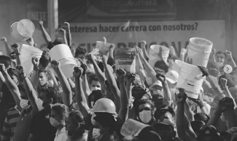 Mexicanos unidos tras sismo