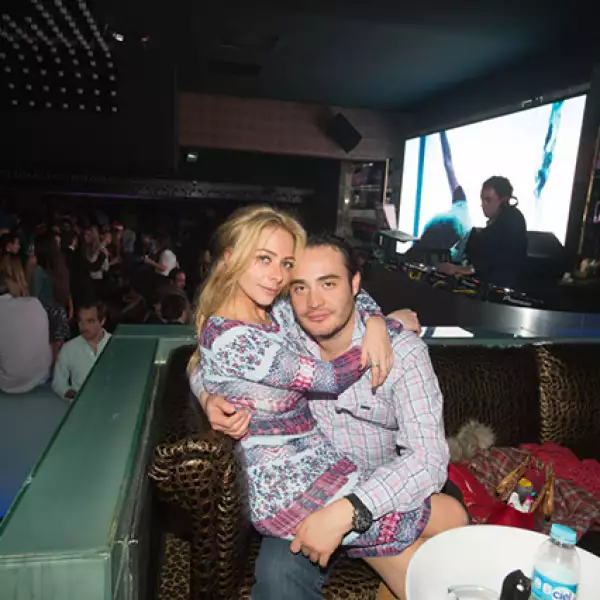 Ursula Campos,Mario Burbano