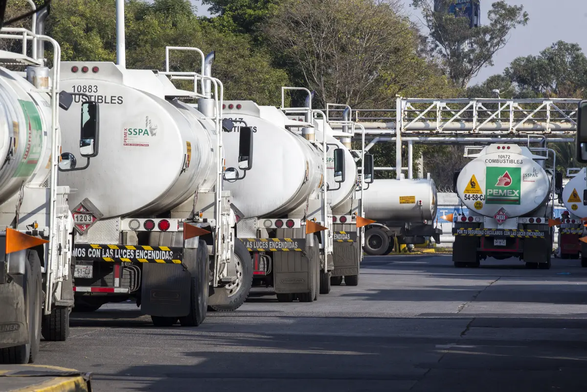 SAT importación de gasolina