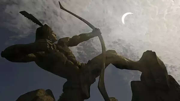 Poco a poco, la Luna cubrió al astro rey dejando la penumbra como testigo de su victoria.