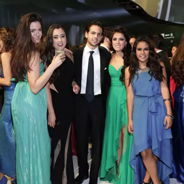 Isabela Merlo,Sofía Cendejas,Diego Sada,Paulina Peña y Pilar Sosa