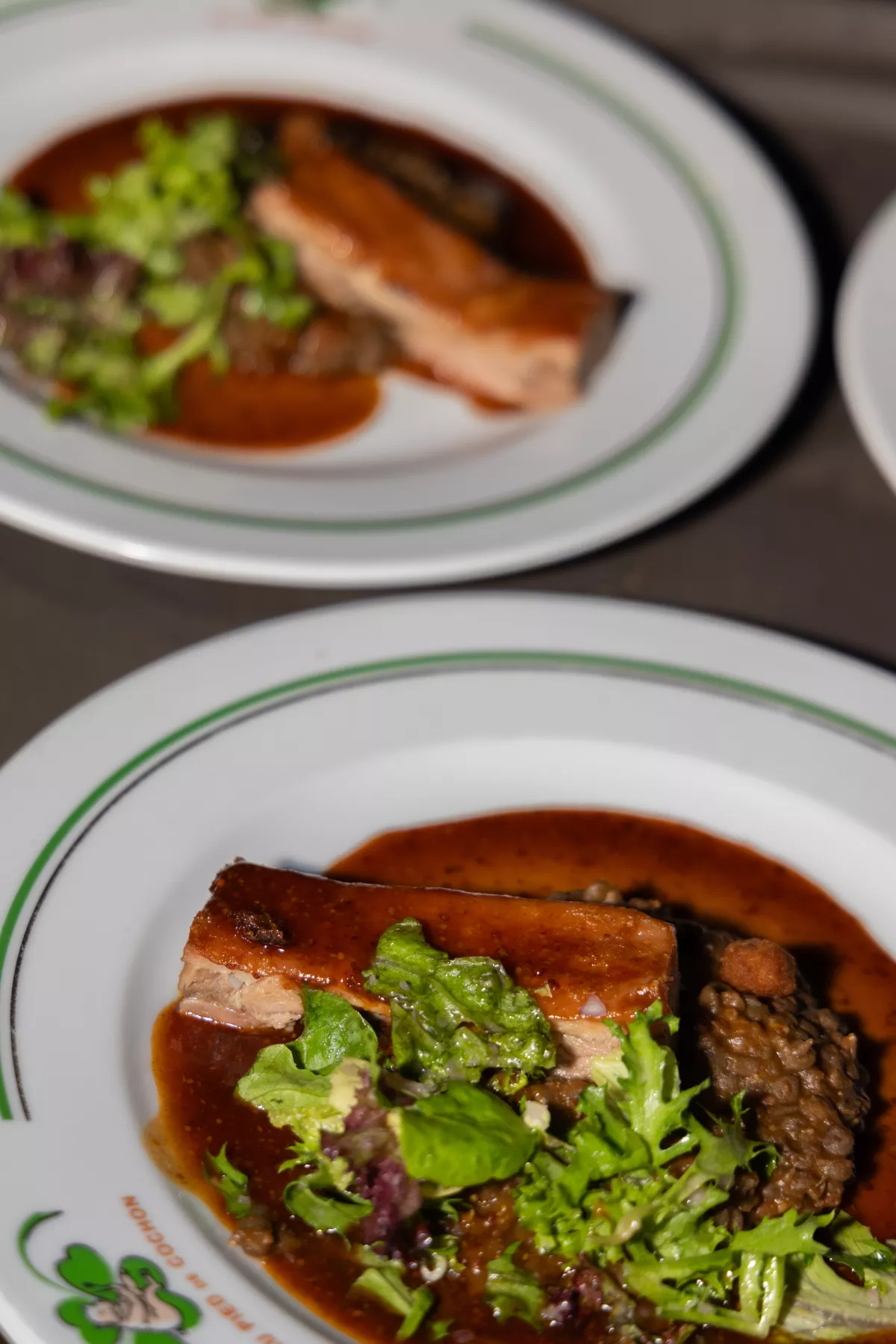 Tori-Tori-Au-Pied-De-Cochon