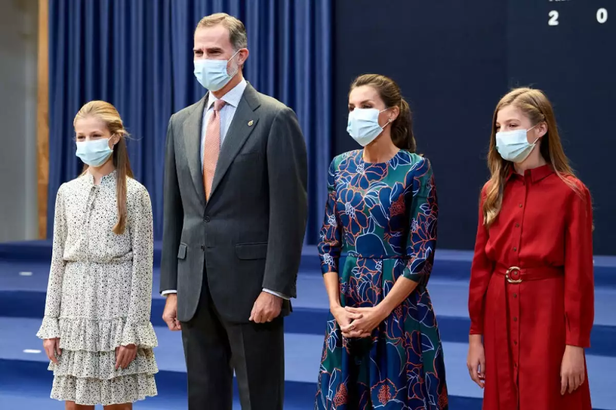 Princesa Leonor, rey Felipe VI, reina Letizia y la infanta Sofía