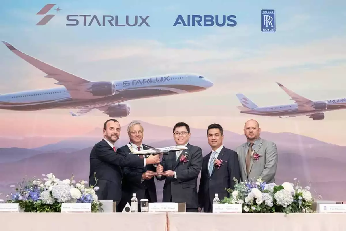 STARLUX-orders-17-A350-XWB-for-long-haul-network-Signature-.jpg