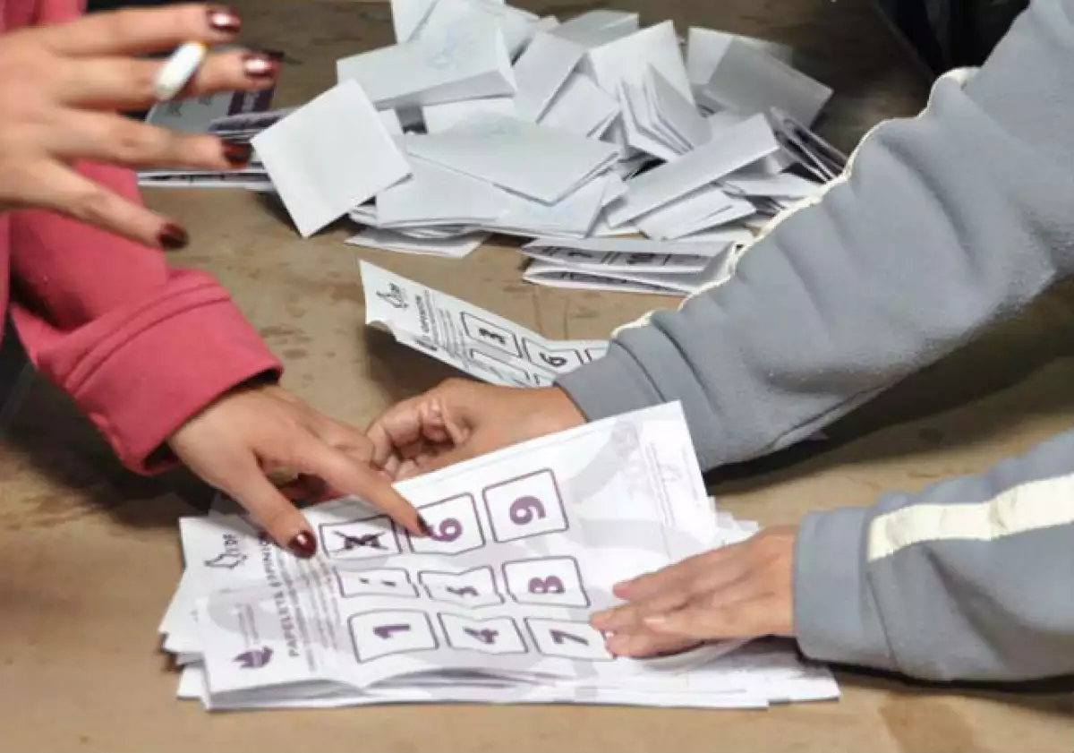 mesa_de_opinión_IEDF