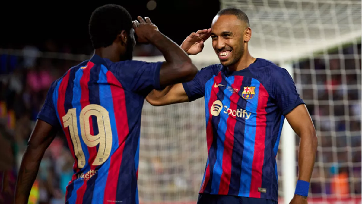 barcelona-vence-pumas