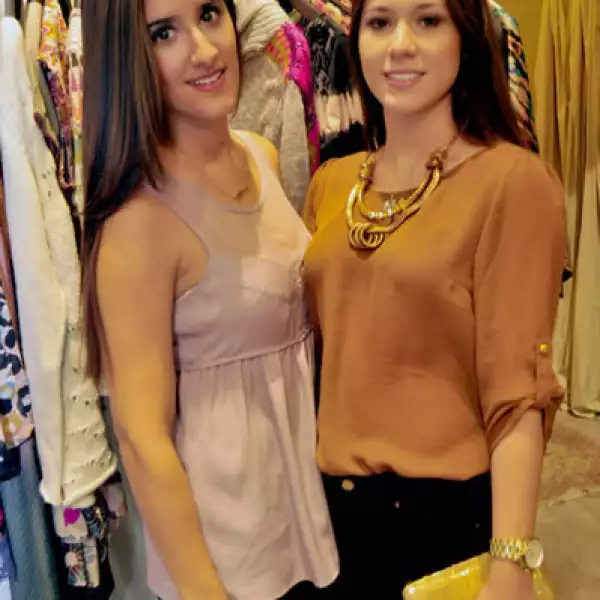 Mariel Flores y Magdalia Mckey