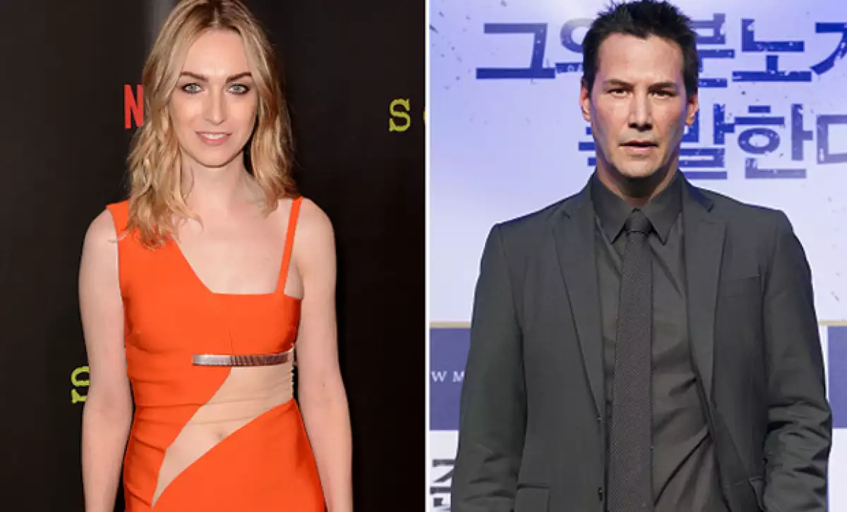 Al parecer el actor de Matrix y la actriz de Sense8 tienen algo más en común aparte de que los creadores tanto la serie como la película sean los mismos.