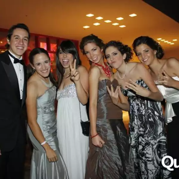 Graduación Alexander Bain