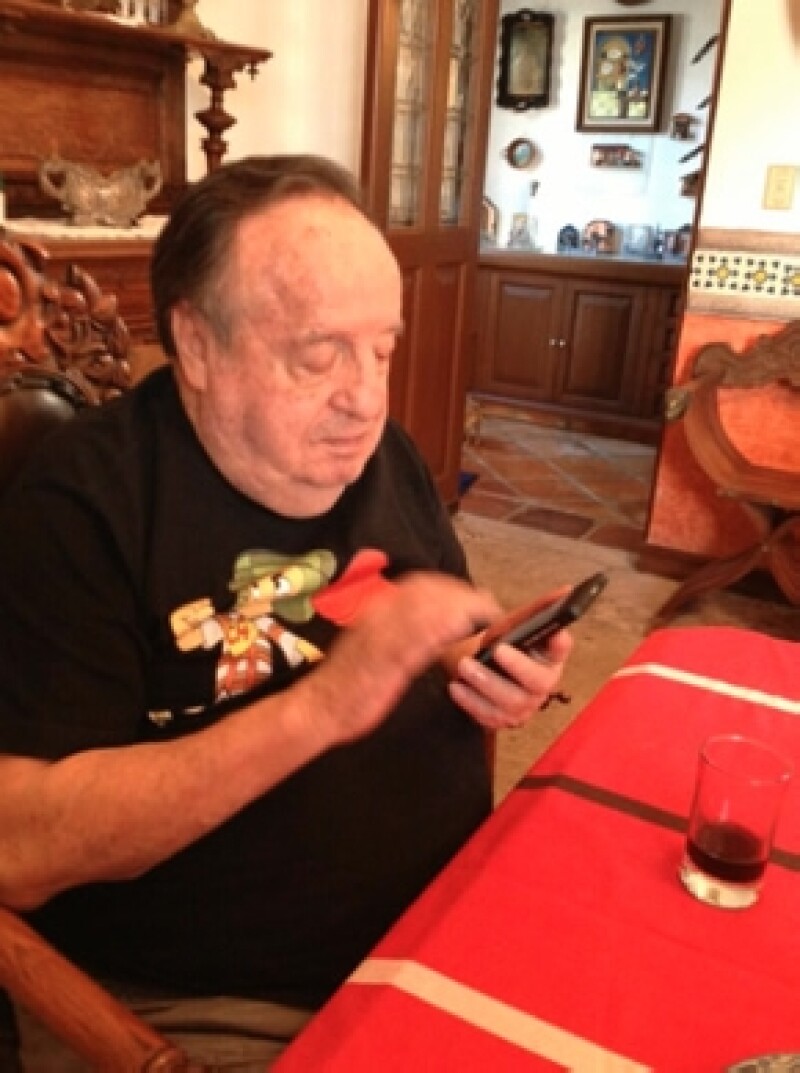 Chespirito se unió a Twitter en 2011 y es uno de los mexicanos con más seguidores, tienen más de 5 millones y medio.