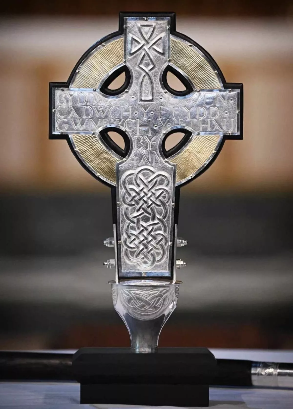 regalo-papa-francisco-rey-carlos.jpg