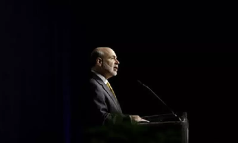Bernanke reiteró que la Fed mantendrá las tasas cerca de cero al menos hasta mediados de 2015.  (Foto: AP)