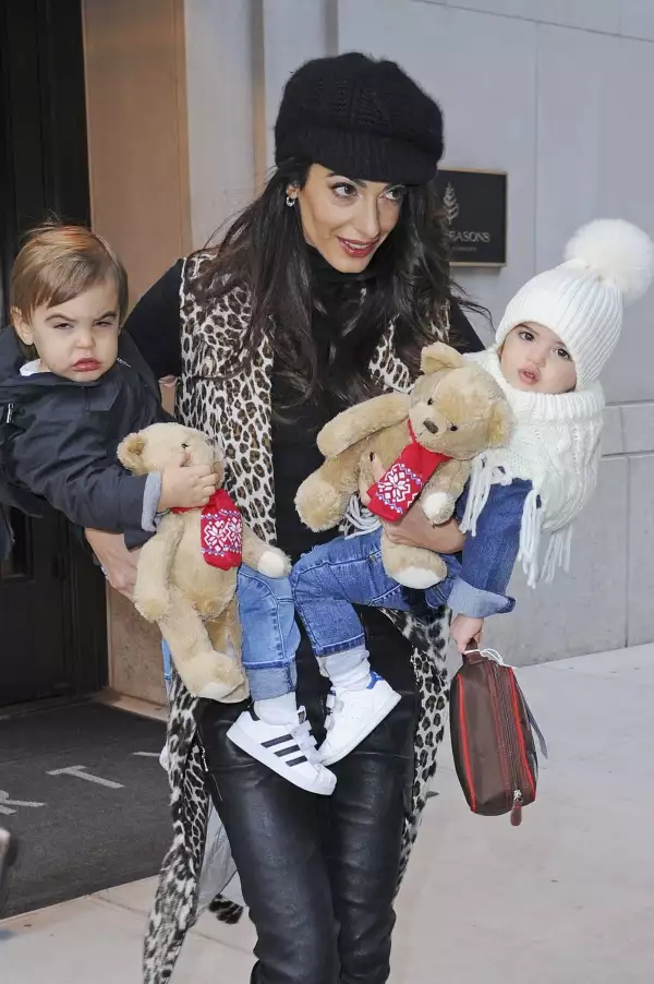 Amal Clooney, Ella y Alexander