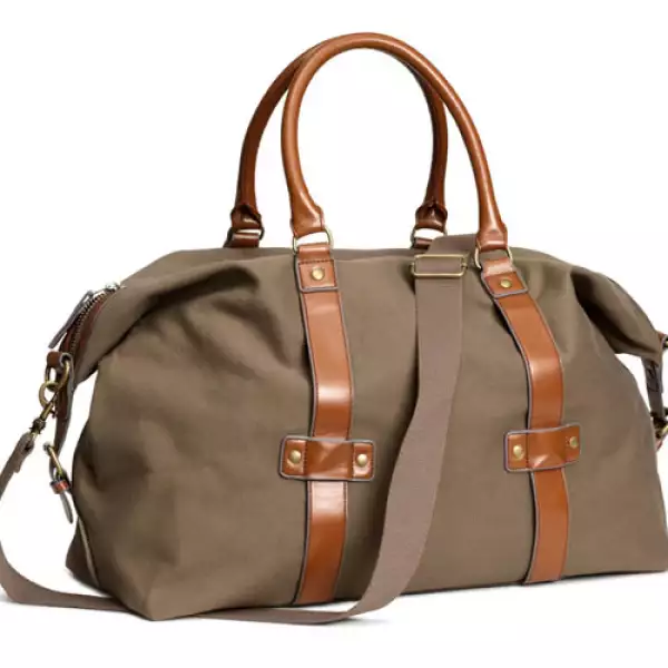 Tener una mochila que tenga un buen diseño es indispensable. No importa si la quieres usar para el gym o si te gustaría usarla para tus viajes de fin de semana.