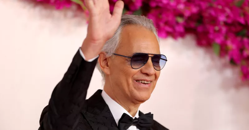 A 30 años del éxito de “Vivo por ella”, Andrea Bocelli regresa a México para dar un concierto en el Zócalo de la CDMX