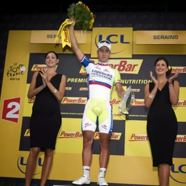 peter sagan celebra primer triunfo en la tour de francia