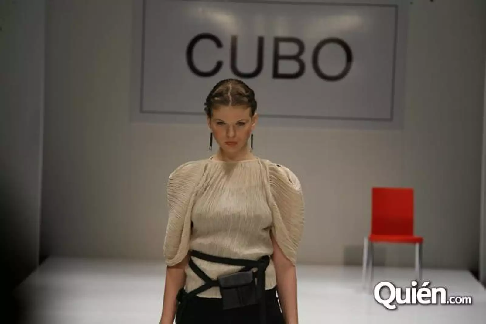 Dfashi Desfile Cubon