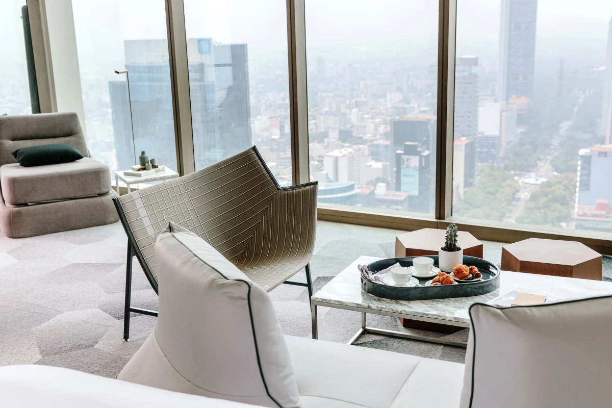 IMPERIAL SUITE_002.jpg