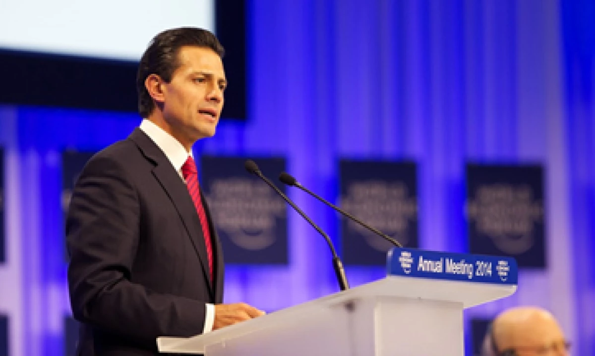 El presidente también aprovechó el foro para presumir las reformas estructurales que aprobó el Congreso. (Foto tomada de presidencia.gob.mx)