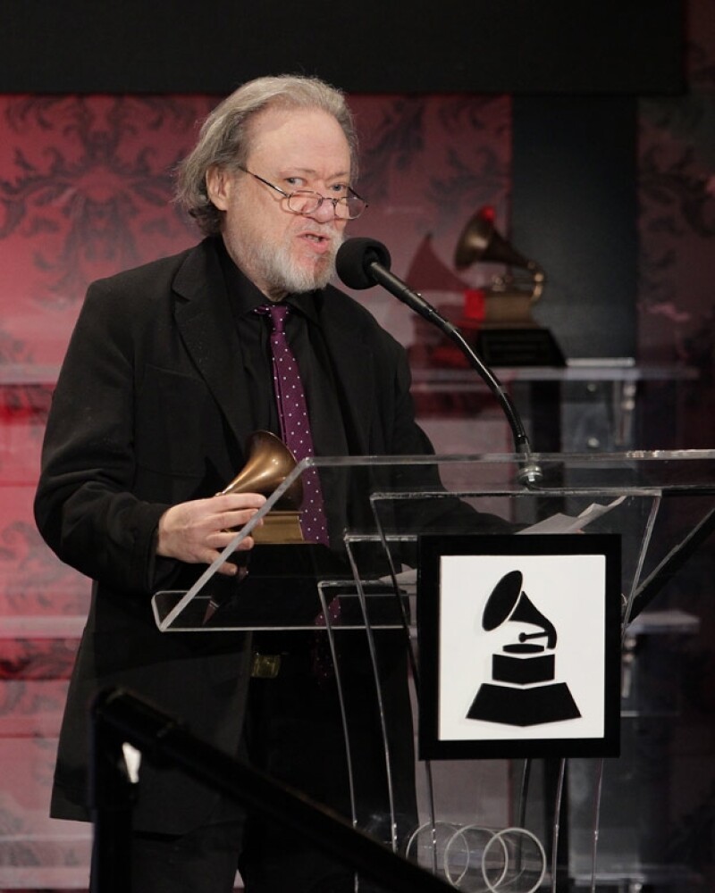 Tommy Ramone.