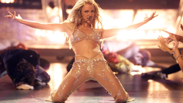 britney-spears-super-bowl