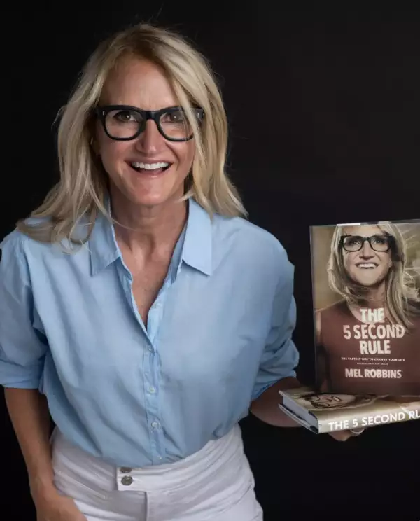 mel_robbins