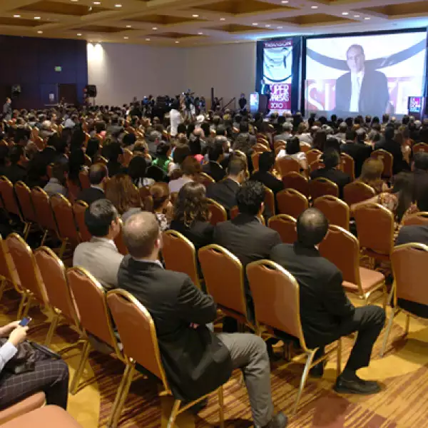 Alberto Bello, director editorial de publicaciones de negocios de Grupo Expansión, dedico palabras de felicitaciones a los representantes de las 105 Súper Empresas de este año.