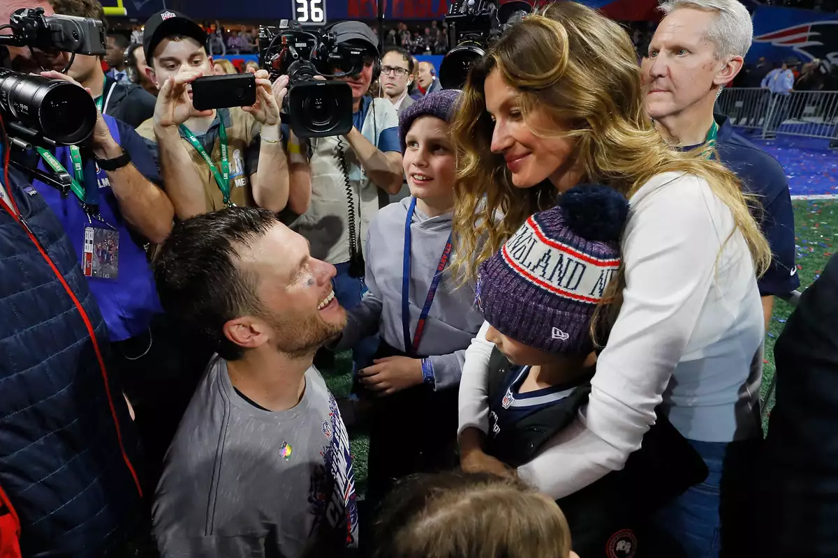 Tom Brady y Gisele Bundchen en el Super Bowl LIII