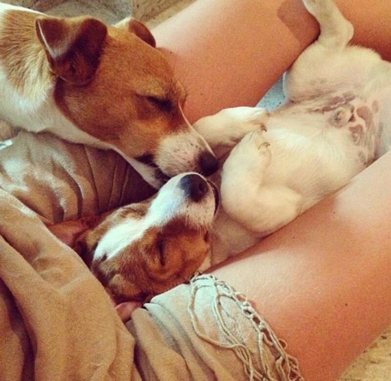 La modelo se encuentra descansando en la tierra natal de su novio, Brasil.