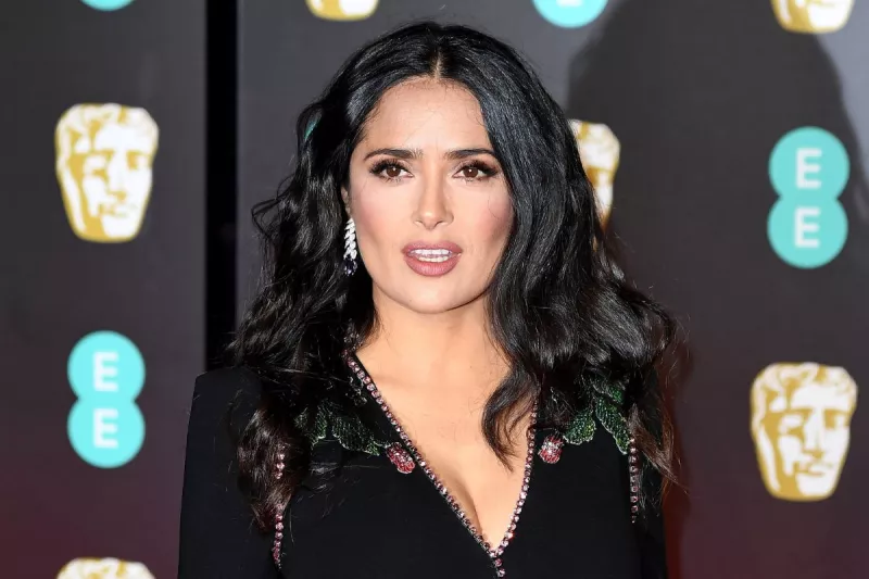 salma-hayek-halagos-papa