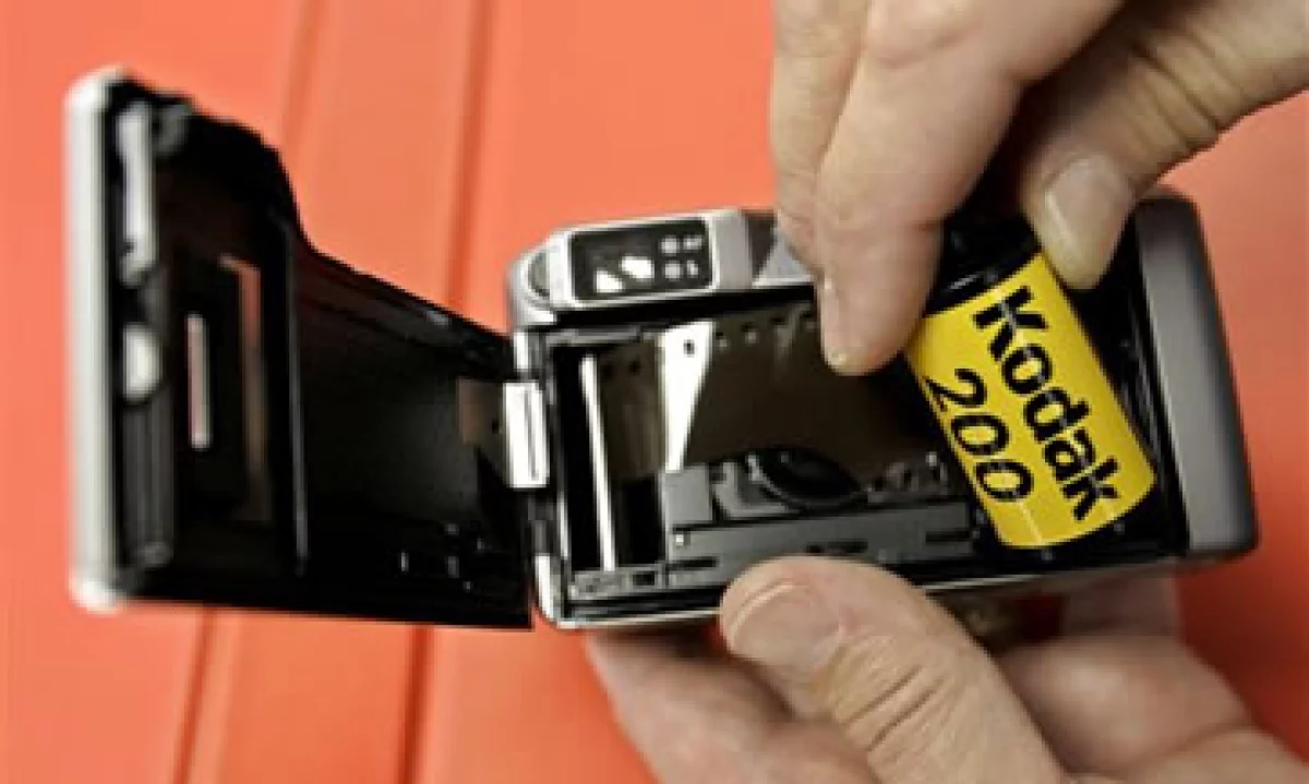 Las ventas de Kodak bajaron 5% a 1,490 mdd.(Foto: AP)