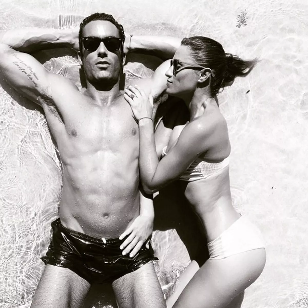 No cabe duda, Aarón Díaz y Lola Ponce son unas de las parejas más hot de este verano.