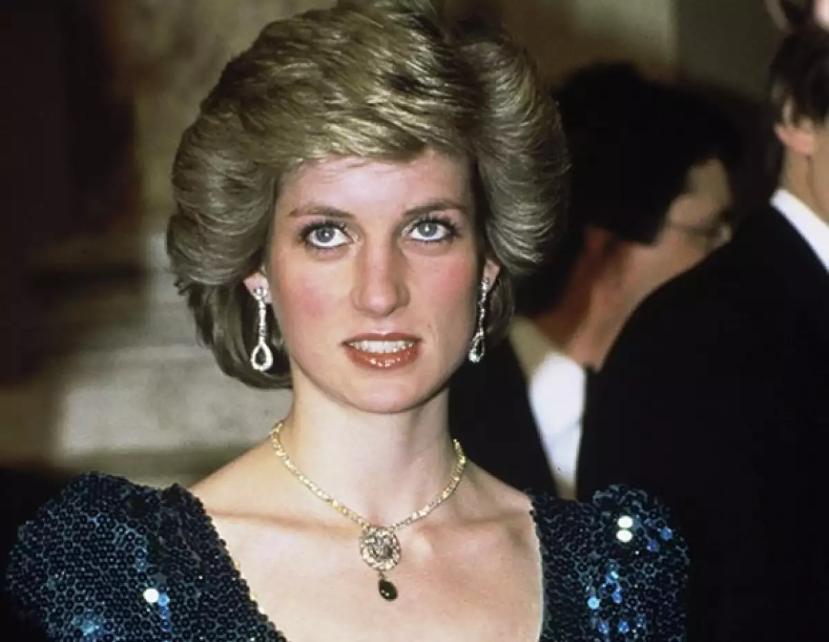 La historia, vida y secretos de la princesa de Gales siempre serán interesantes, pues a casi dos décadas de su muerte, nos seguimos enterando de curiosas y divertidas historias.