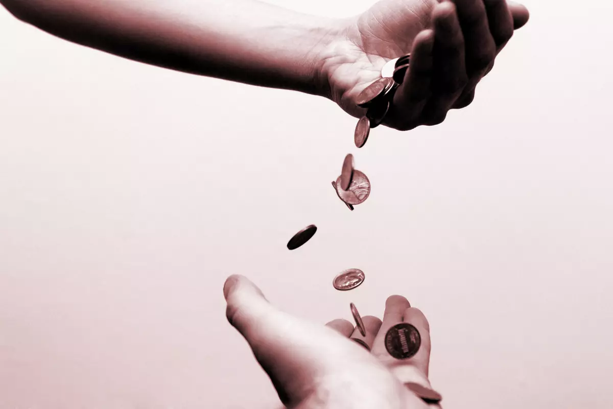 Peso a peso.