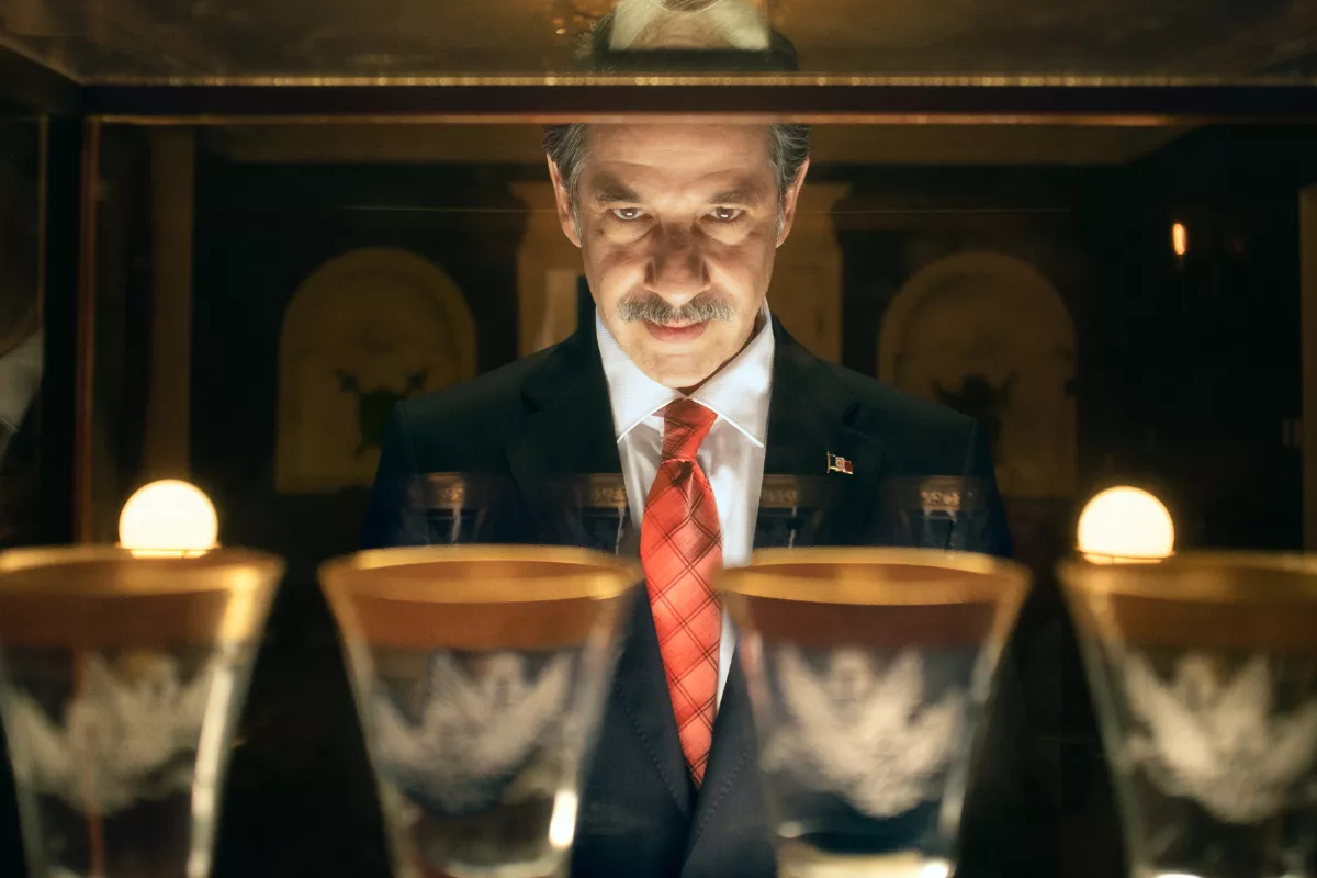 Foto de Miguel Rodarte en una escena de la película Casi el Paraíso