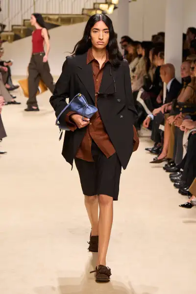 Tods S27 002.jpg