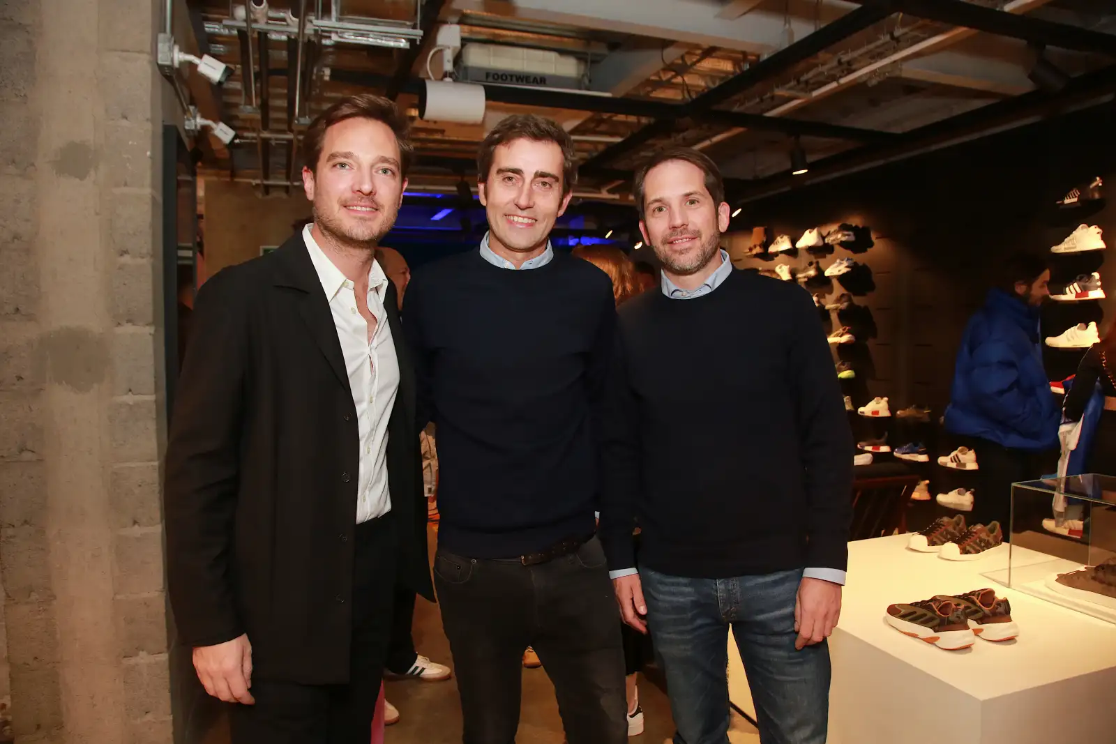 FLAGSHIP STORE ADIDAS