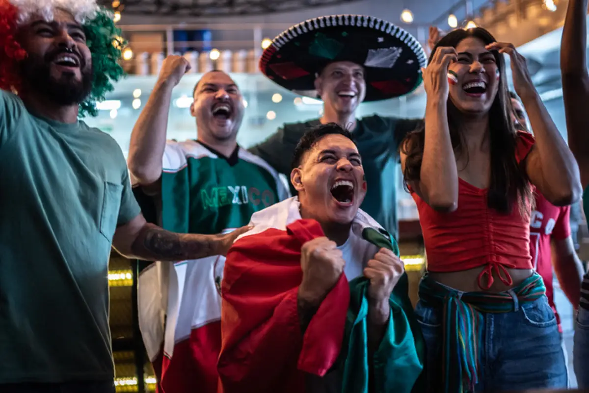 Los restaurantes cambian su menú y hasta su horario para transmitir el Mundial de Qatar 2022. 