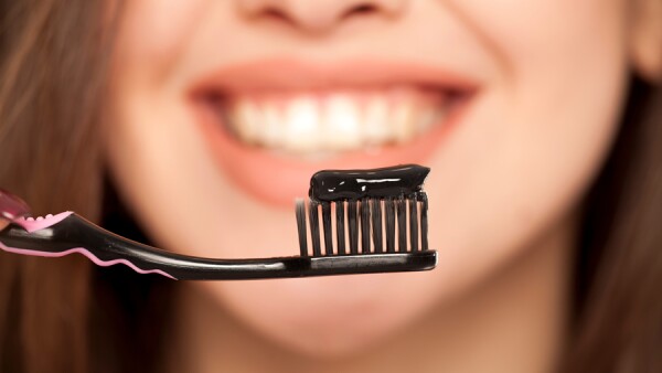 Resultado de imagen para carbon activado para los dientes