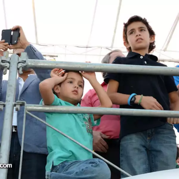 Miguel Ángel Jr. y Leonardo Mancera con Jan