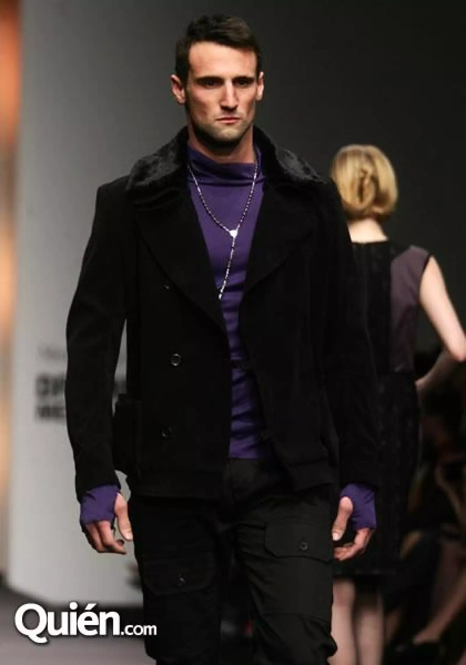 MBDF 2011 Pasarela Cubo